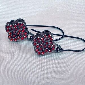 Elegant Red Crystal Clover Earrings